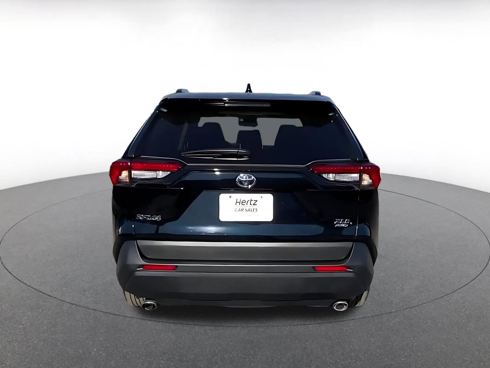 Thumbnail: 2025 Toyota RAV4 - 12