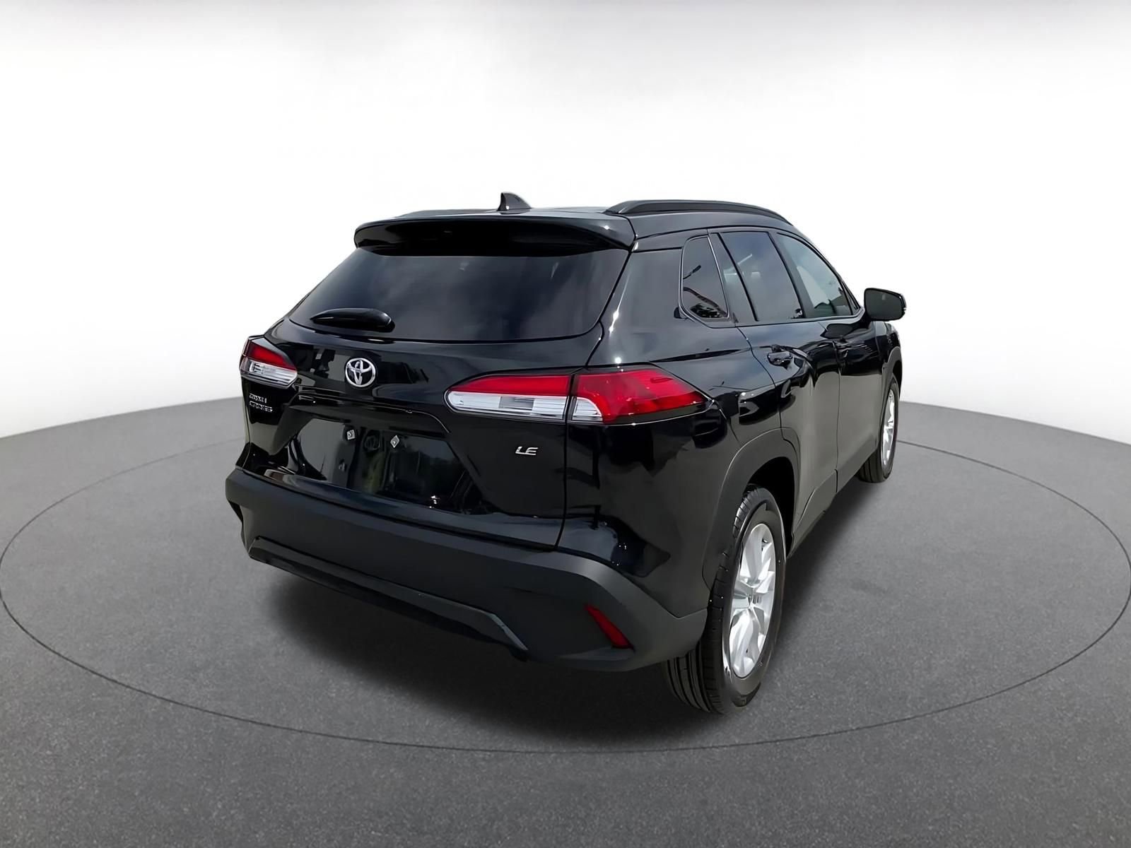 Thumbnail: 2025 Toyota Corolla Cross - 14