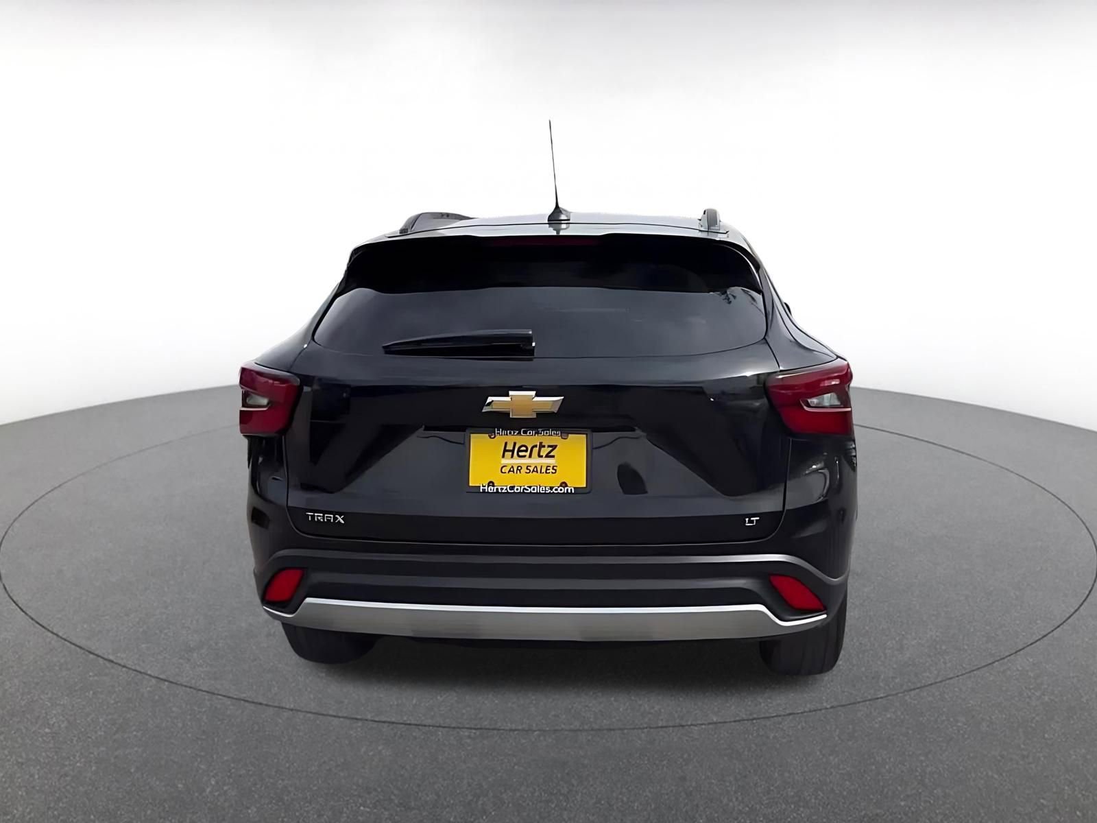 Thumbnail: 2025 Chevrolet Trax - 12