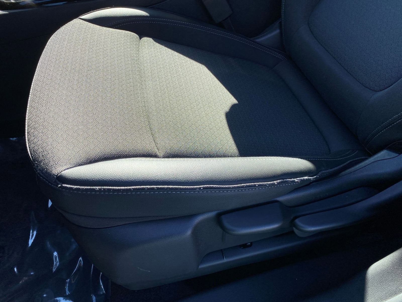 Thumbnail: 2025 Buick Encore GX - 23