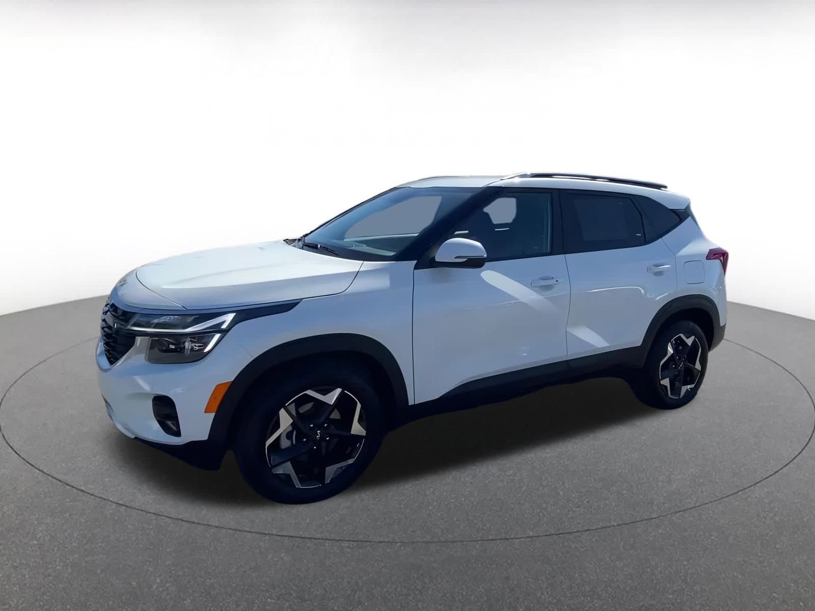 Thumbnail: 2025 Kia Seltos - 8