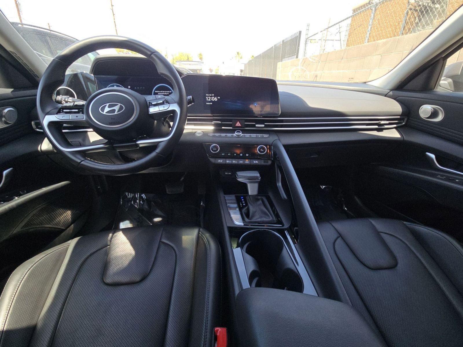 Thumbnail: 2025 Hyundai Elantra - 34