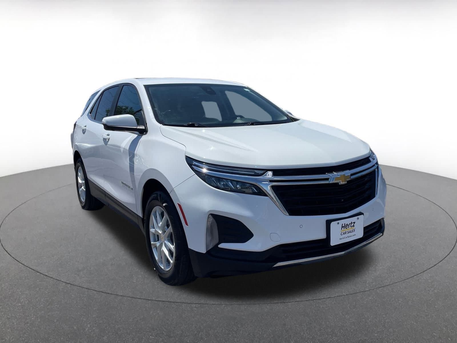 Thumbnail: 2022 Chevrolet Equinox - 1