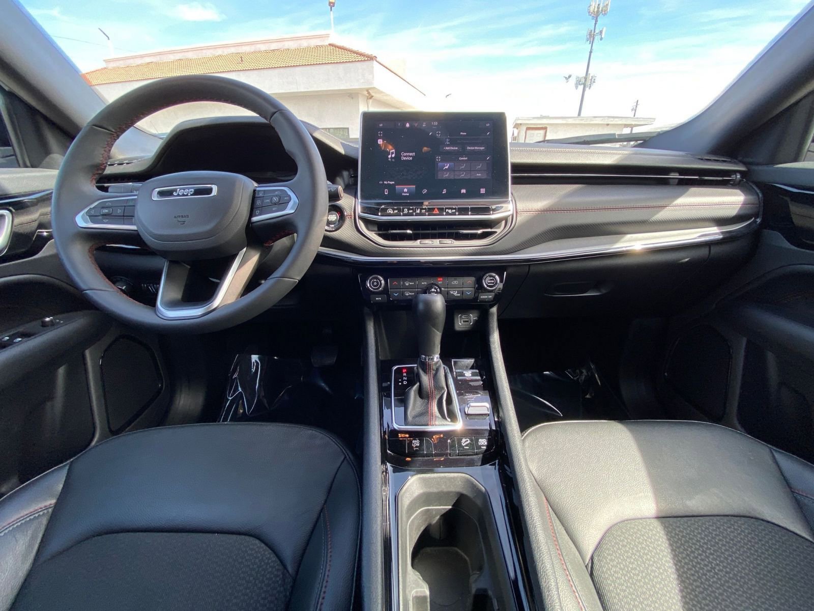 Thumbnail: 2025 Jeep Compass - 33