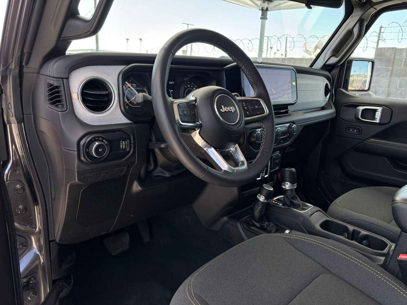 Thumbnail: 2025 Jeep Wrangler - 33