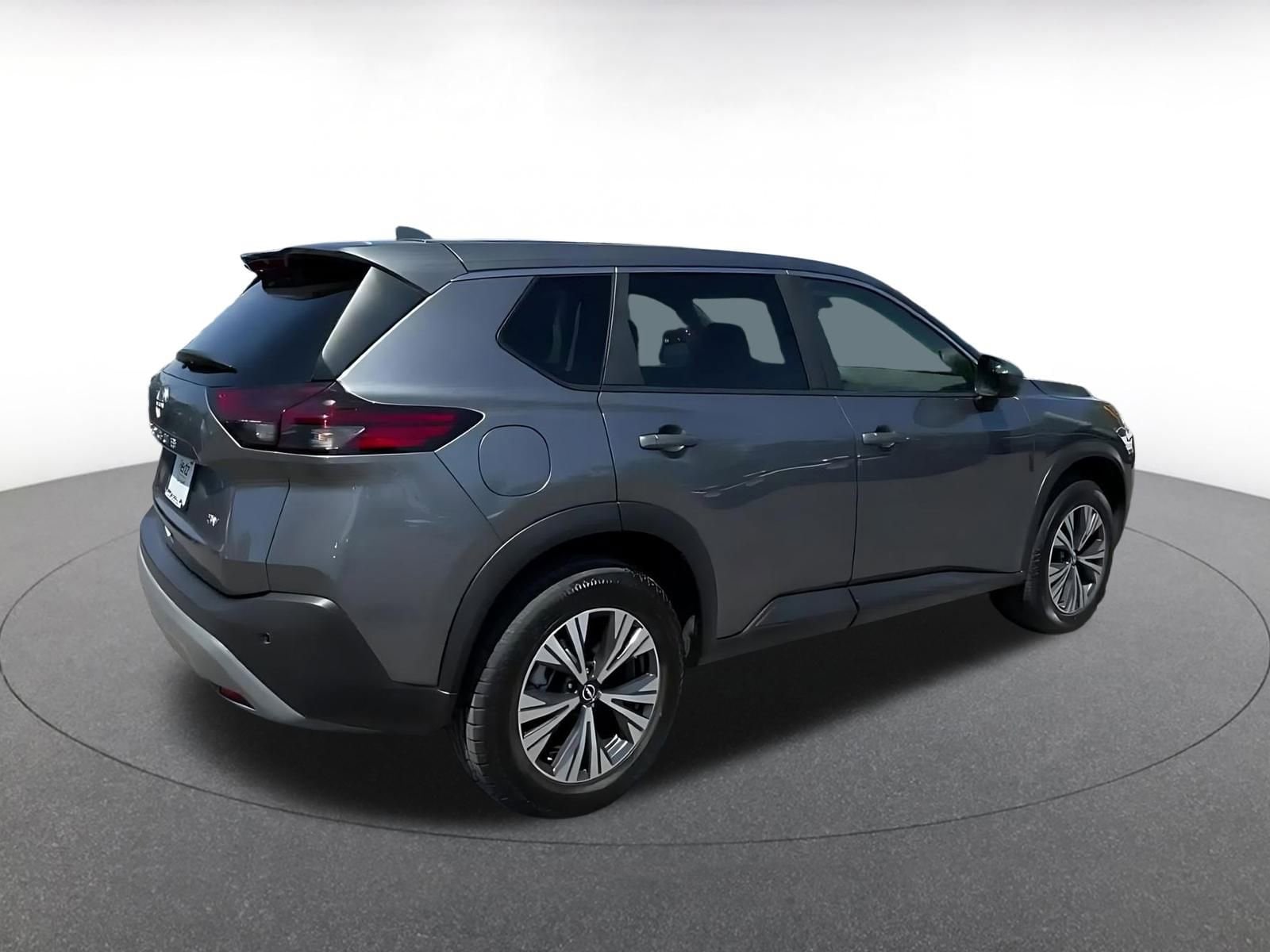 Thumbnail: 2023 Nissan Rogue - 15