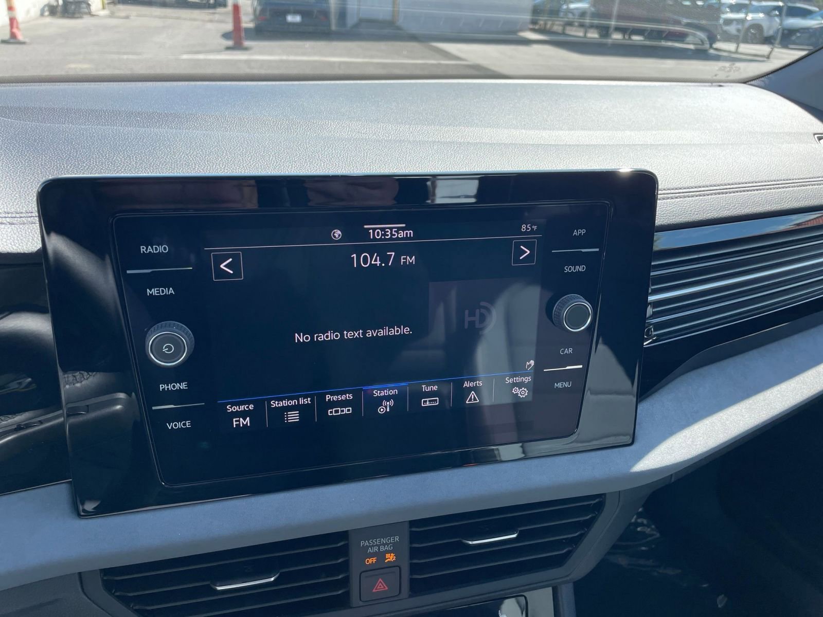 Thumbnail: 2025 Volkswagen Jetta - 18