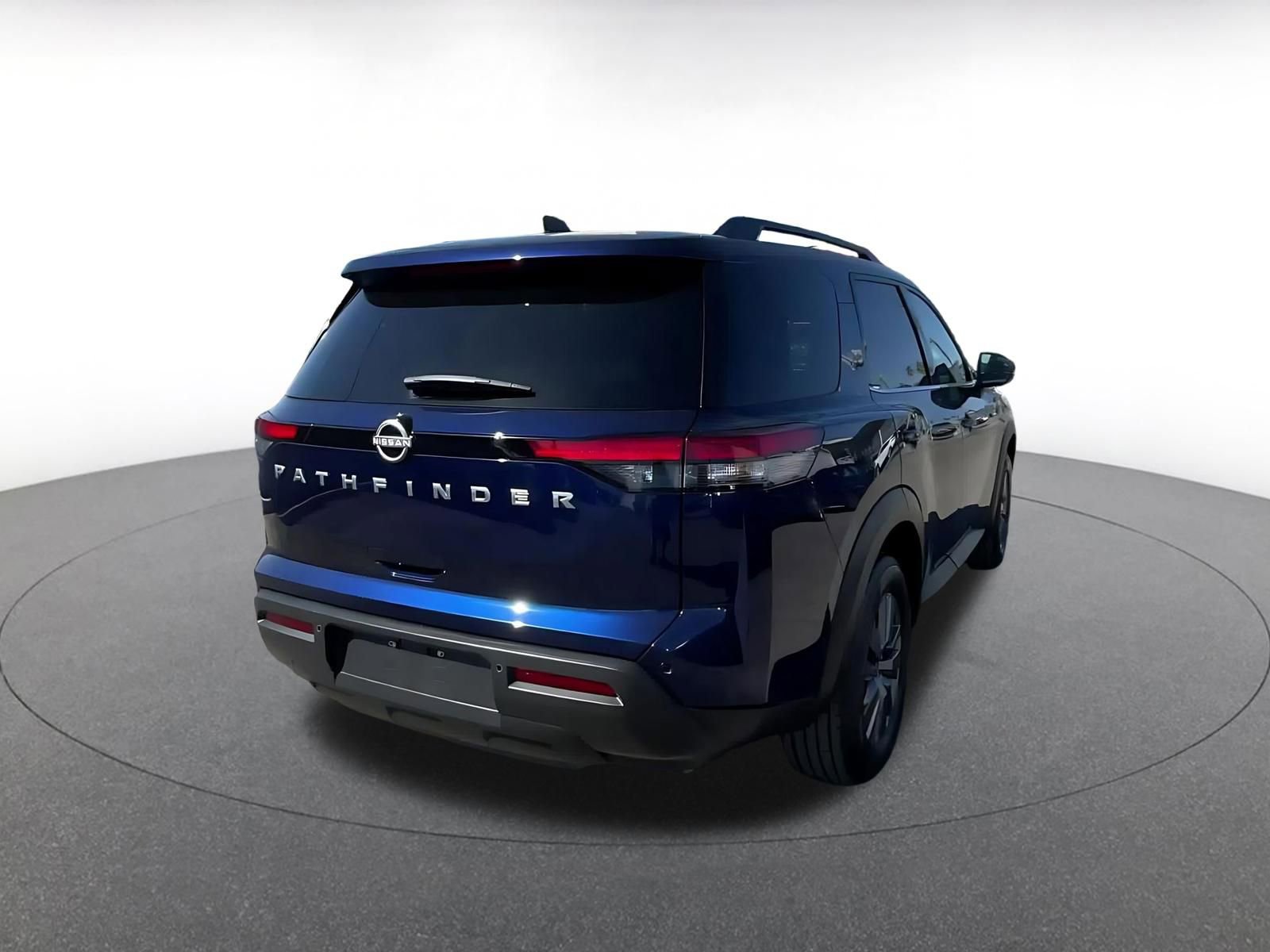 Thumbnail: 2025 Nissan Pathfinder - 14