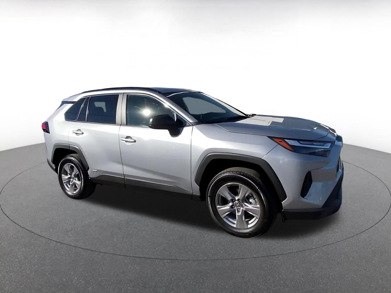 Thumbnail: 2025 Toyota RAV4 - 2