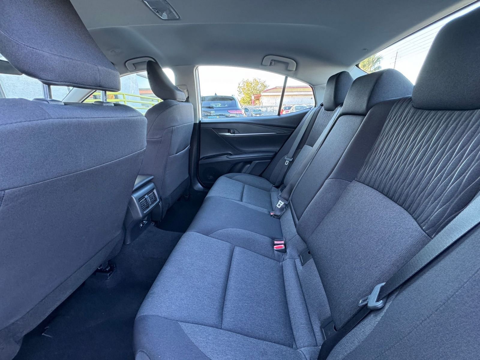 Thumbnail: 2025 Toyota Camry - 23