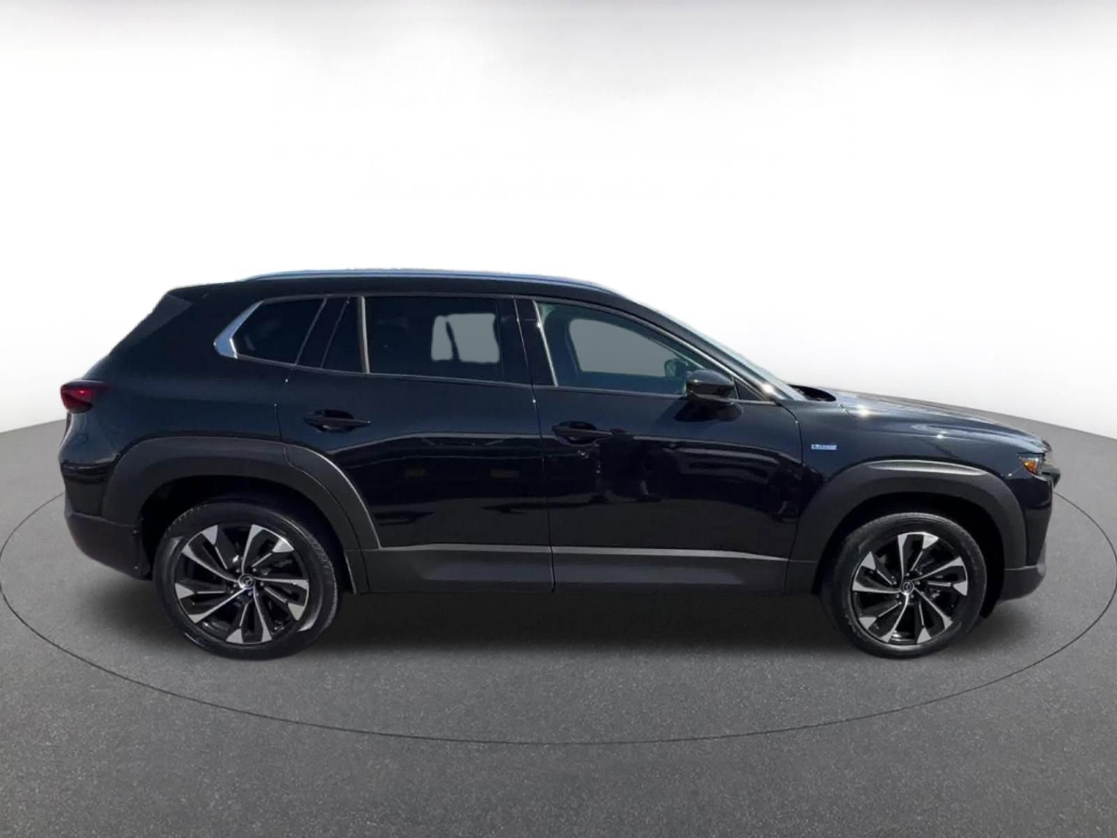 Thumbnail: 2025 Mazda CX-50 - 16