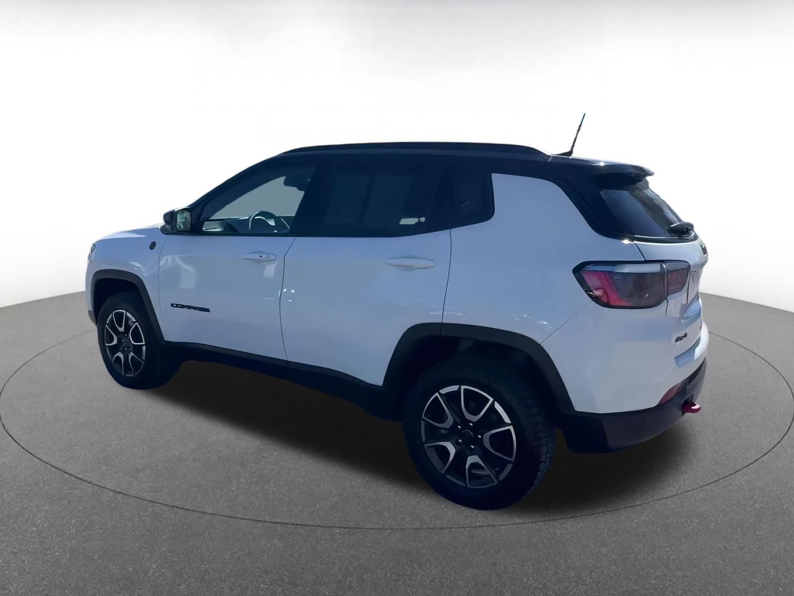 Thumbnail: 2025 Jeep Compass - 10