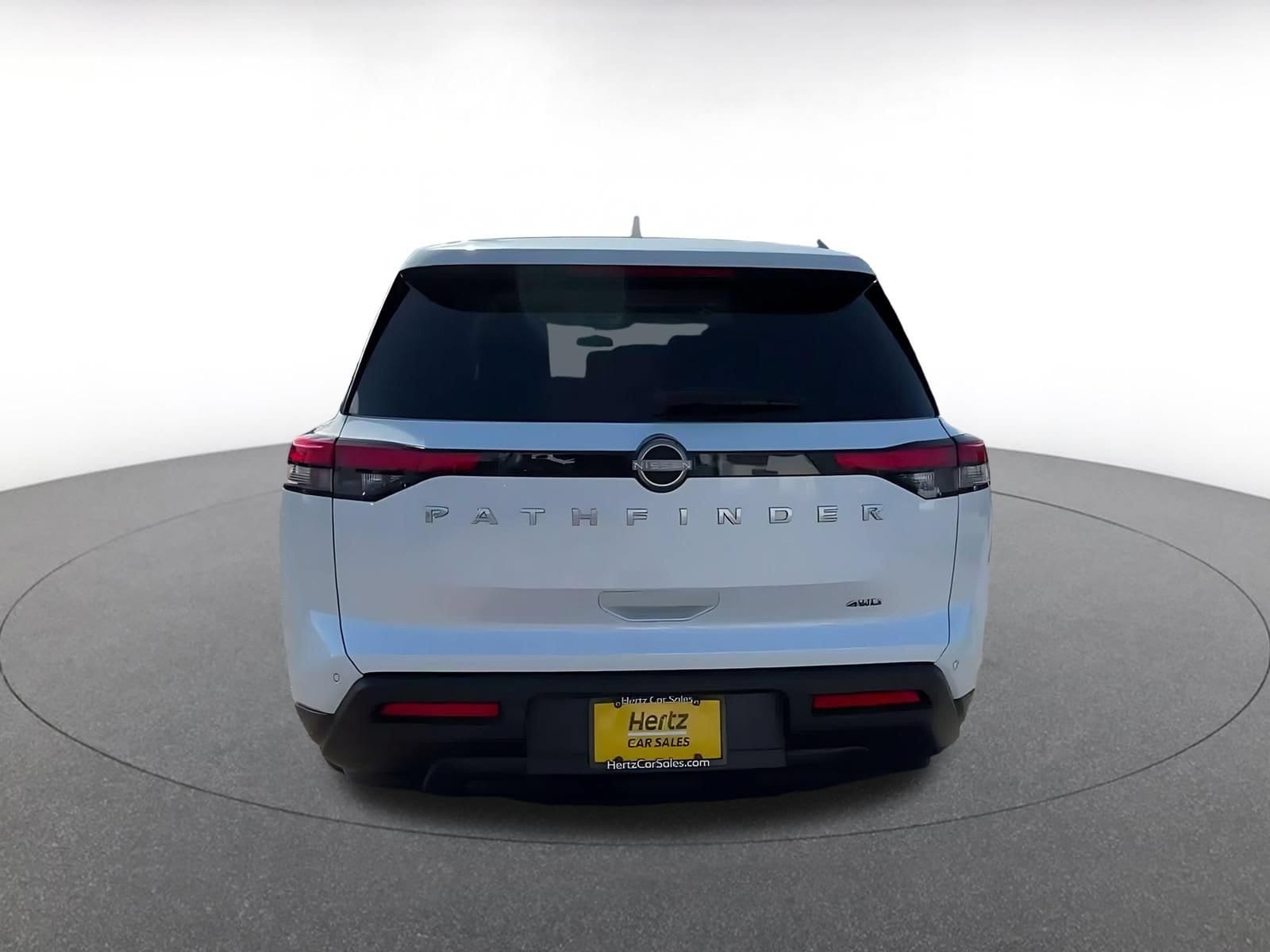 Thumbnail: 2025 Nissan Pathfinder - 12