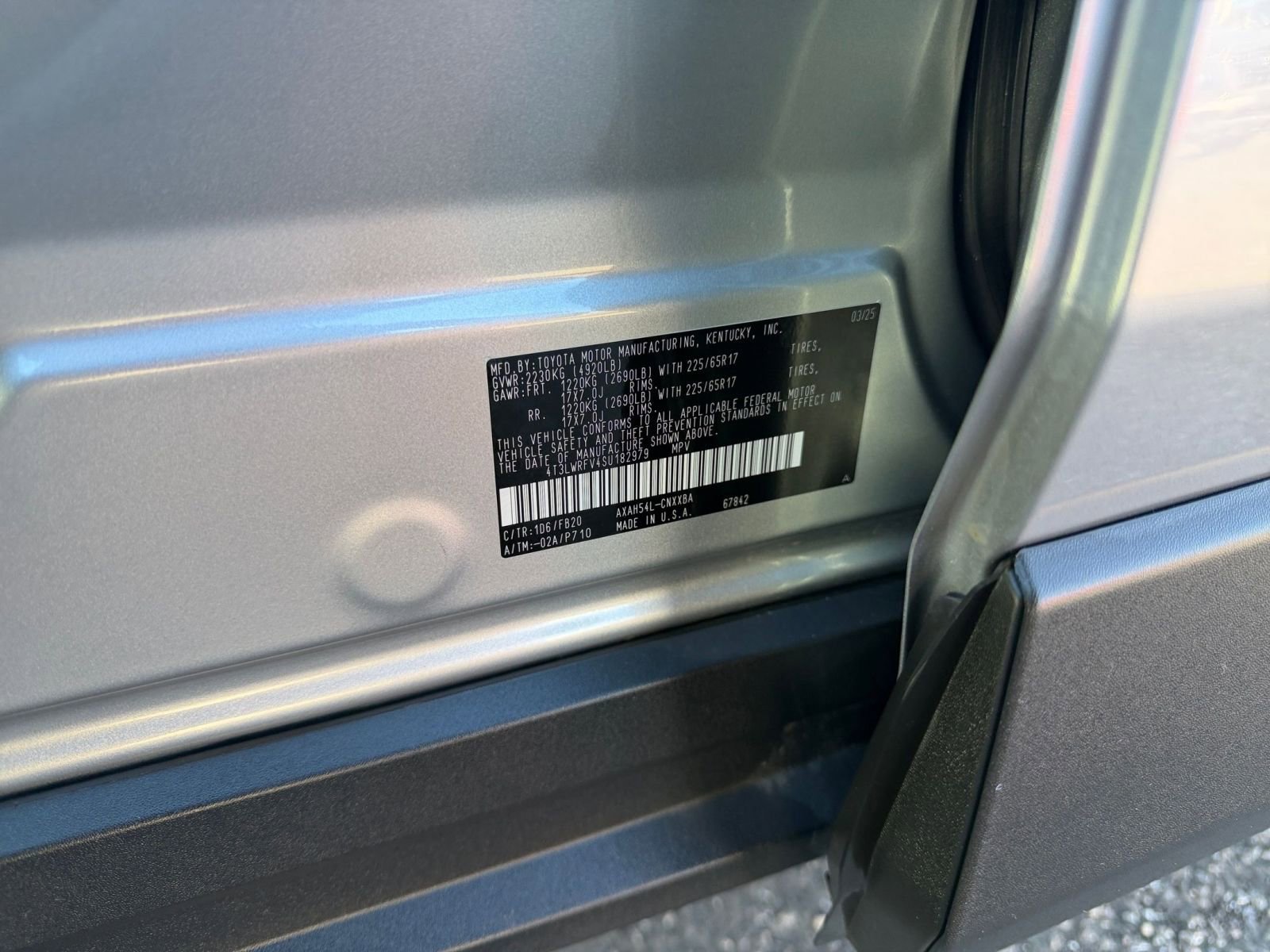 Thumbnail: 2025 Toyota RAV4 - 29