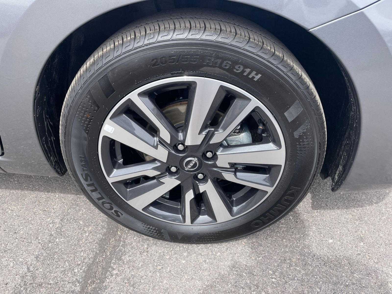 Thumbnail: 2025 Nissan Versa - 28