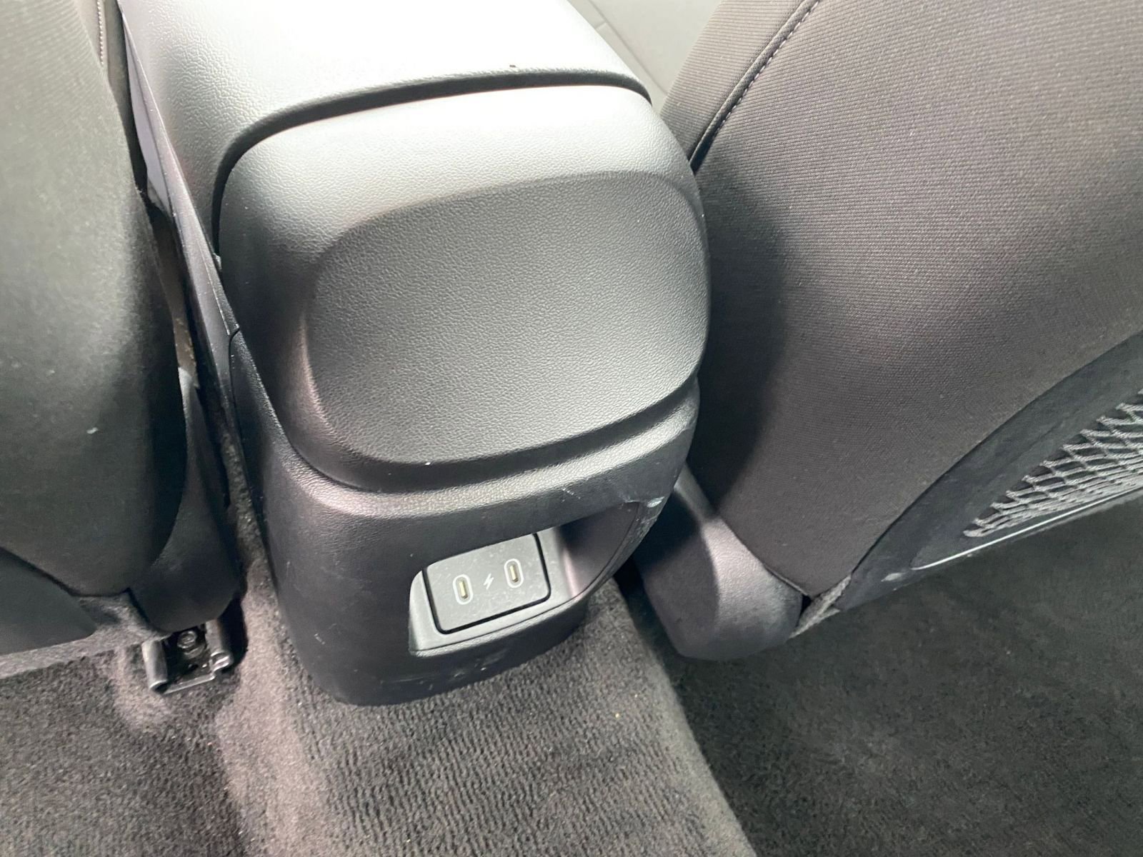 Thumbnail: 2025 Hyundai Elantra - 24