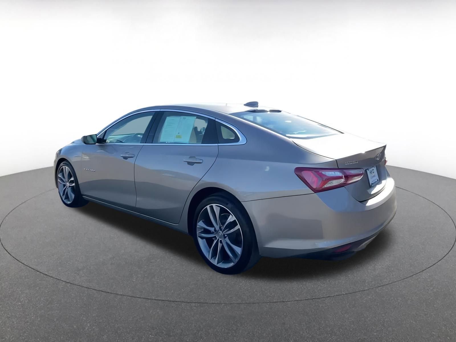 Thumbnail: 2024 Chevrolet Malibu - 10