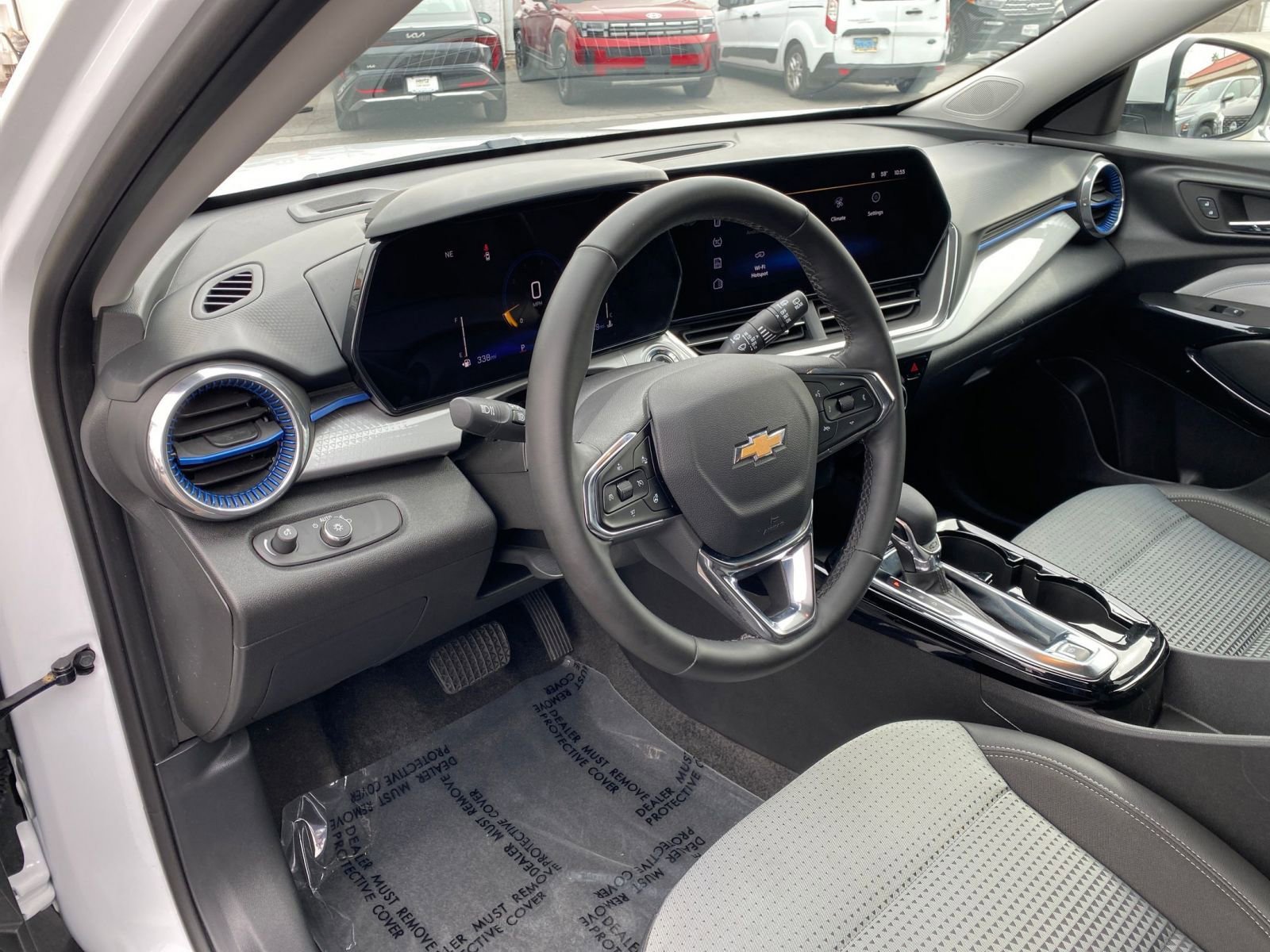 Thumbnail: 2025 Chevrolet Trax - 33