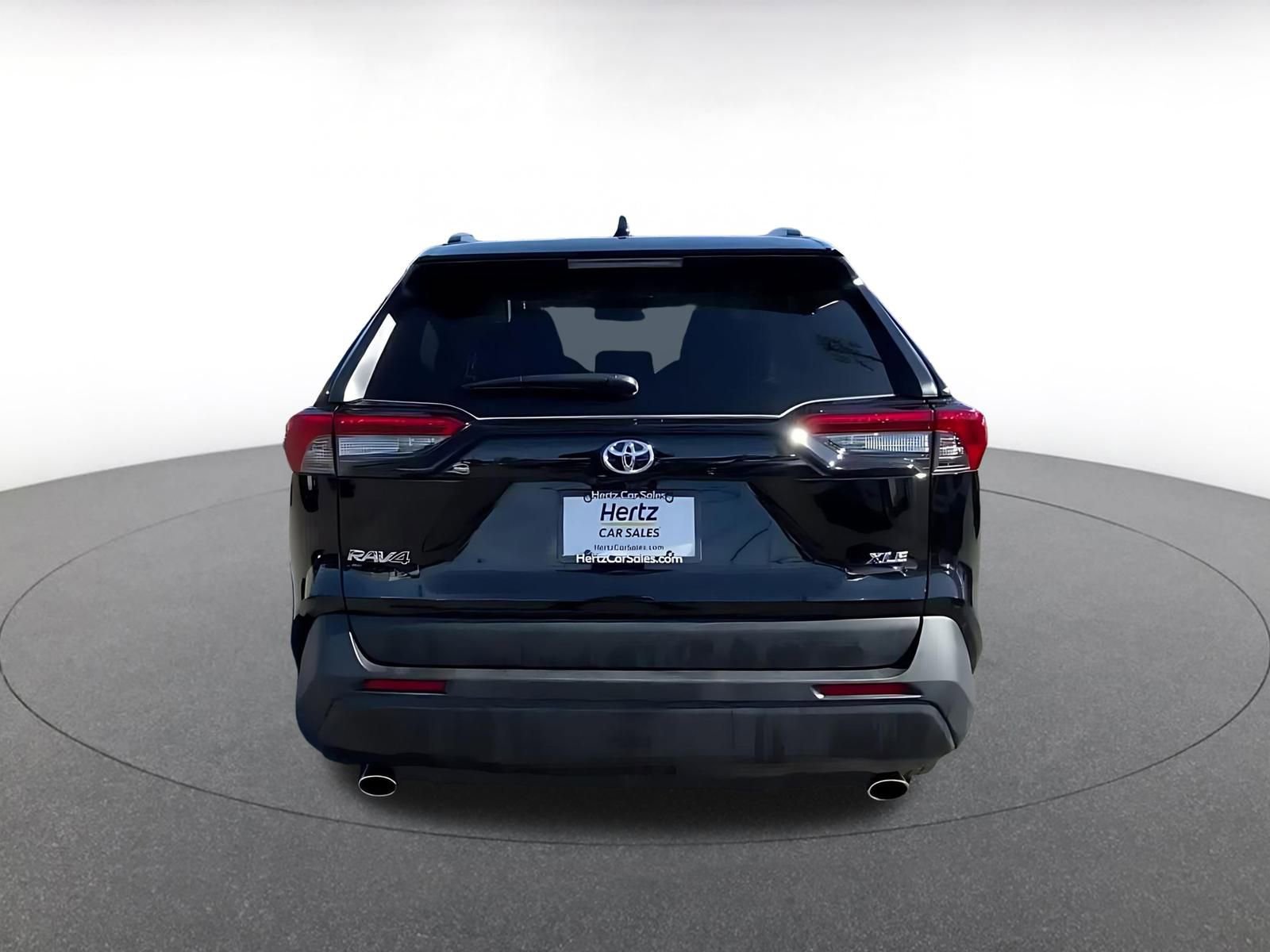 Thumbnail: 2025 Toyota RAV4 - 12