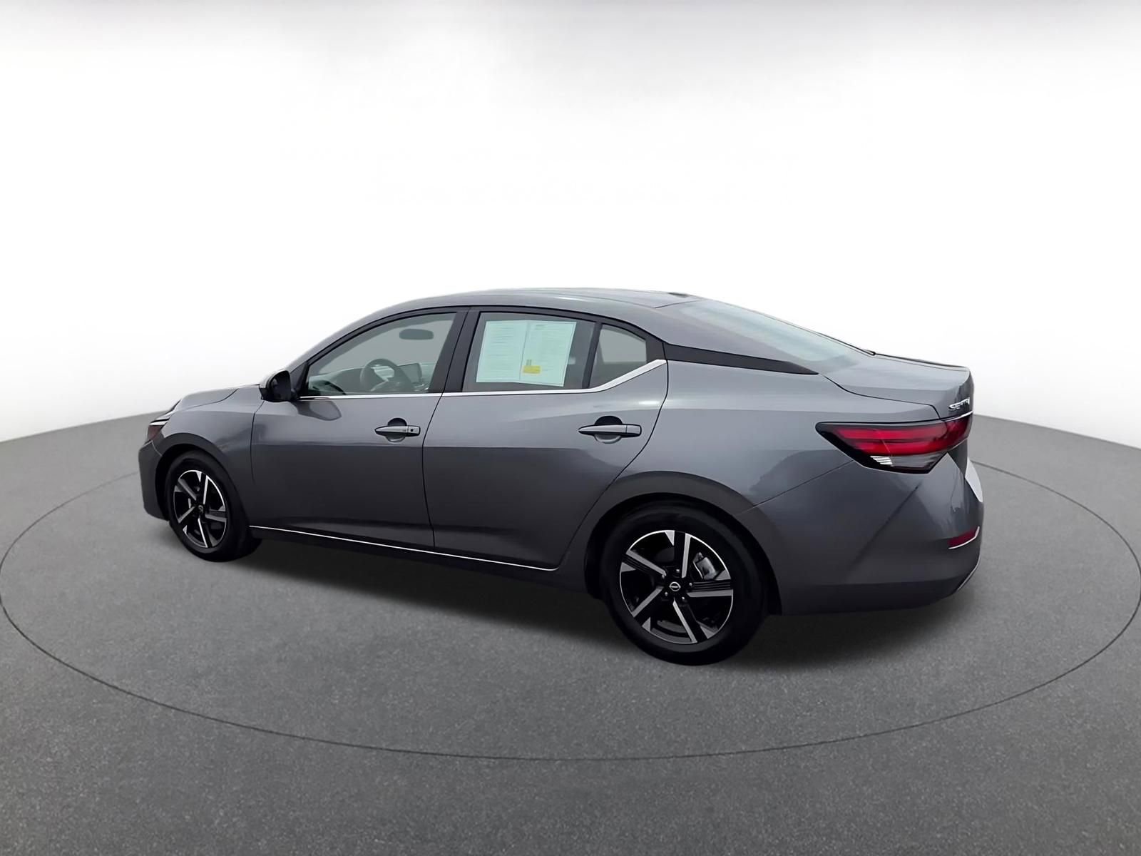 Thumbnail: 2025 Nissan Sentra - 10