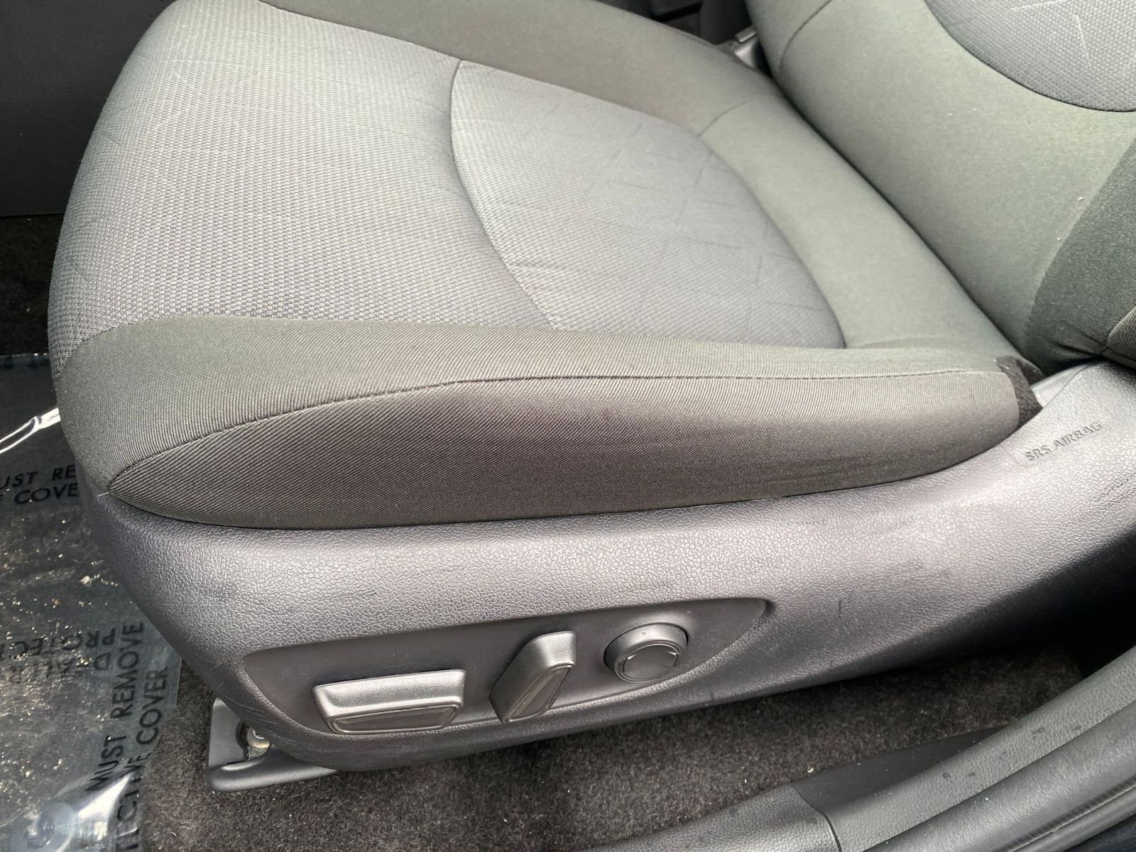 Thumbnail: 2025 Toyota RAV4 - 22