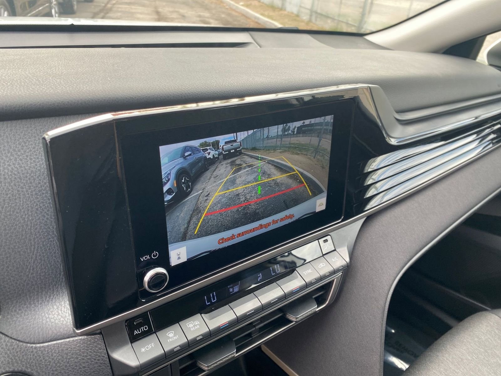 Thumbnail: 2025 Toyota Camry - 17