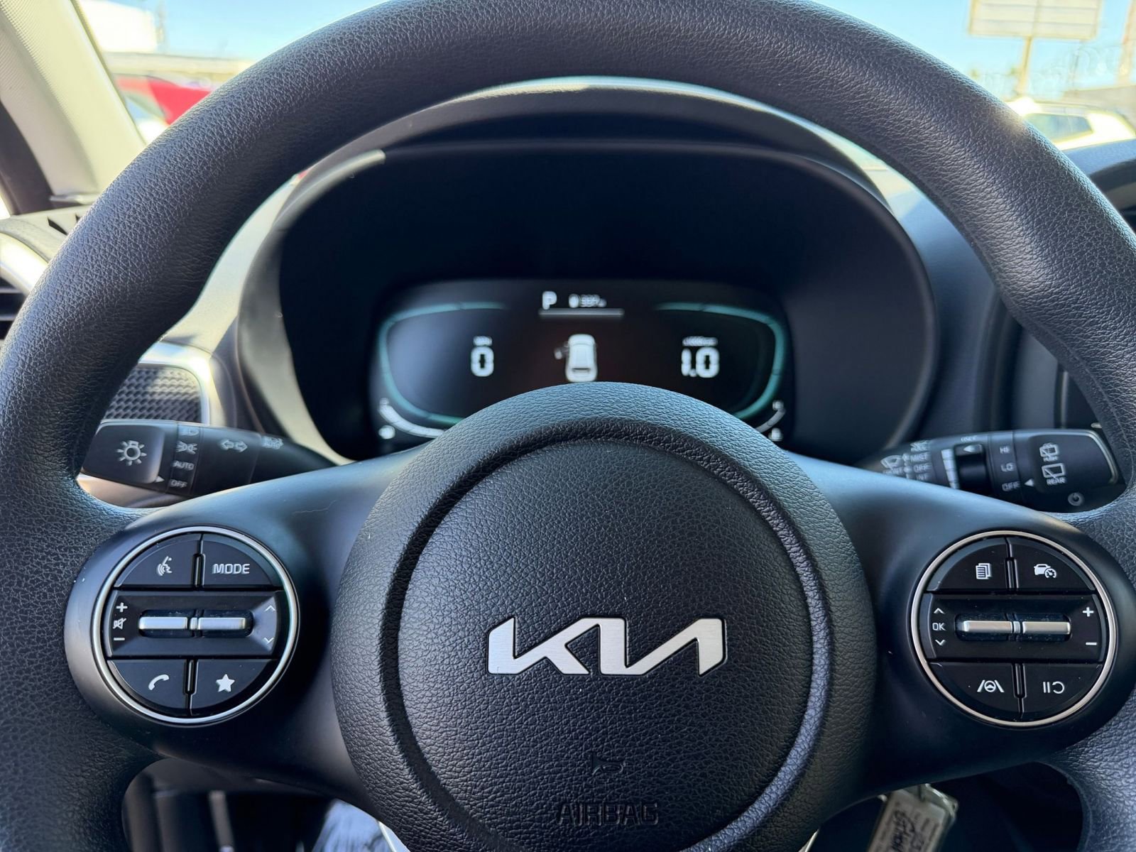 Thumbnail: 2025 Kia Soul - 25