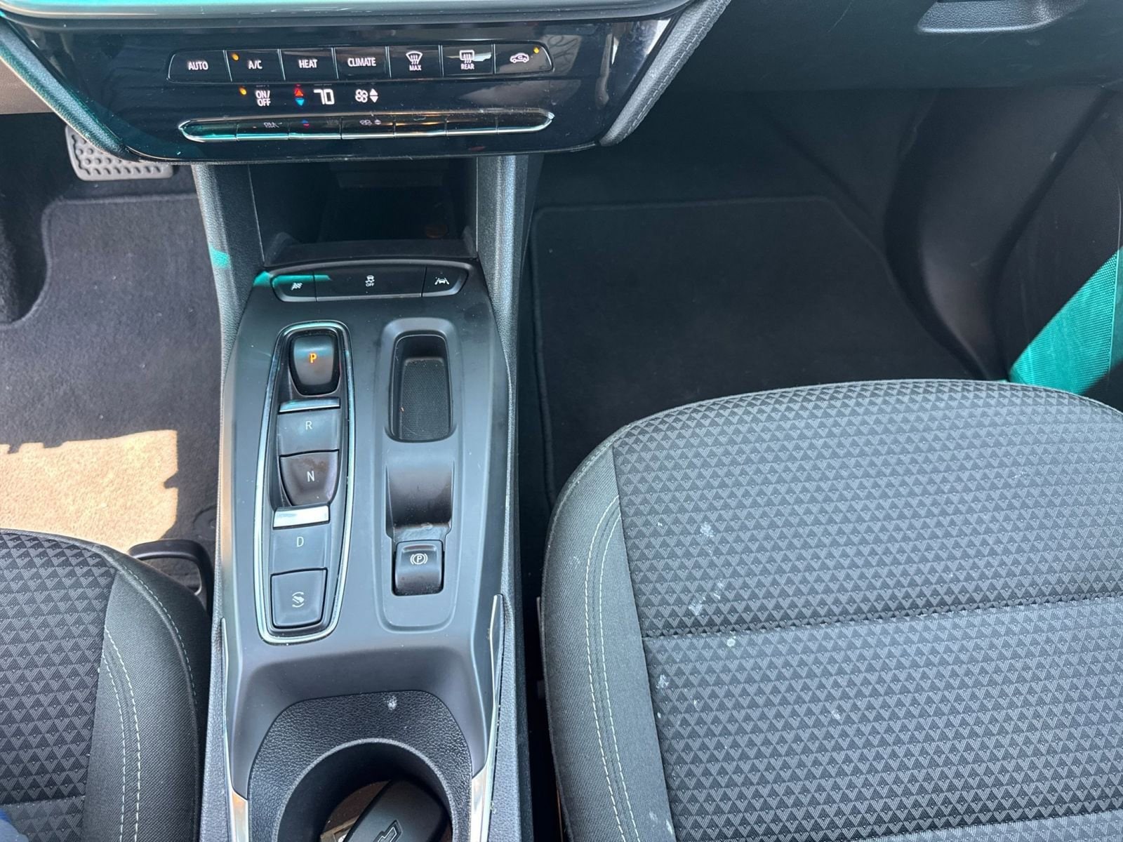 Thumbnail: 2023 Chevrolet Bolt EV - 10