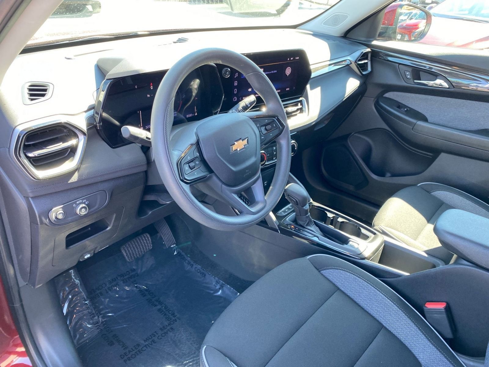 Thumbnail: 2025 Chevrolet TrailBlazer - 34