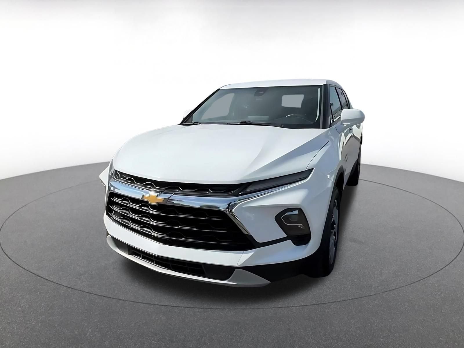 Thumbnail: 2023 Chevrolet Blazer - 6