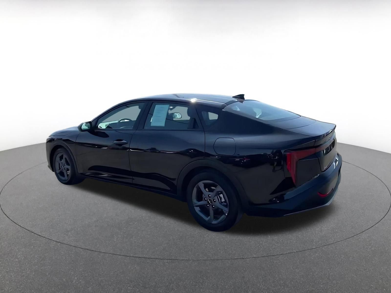 Thumbnail: 2025 Kia K4 - 10