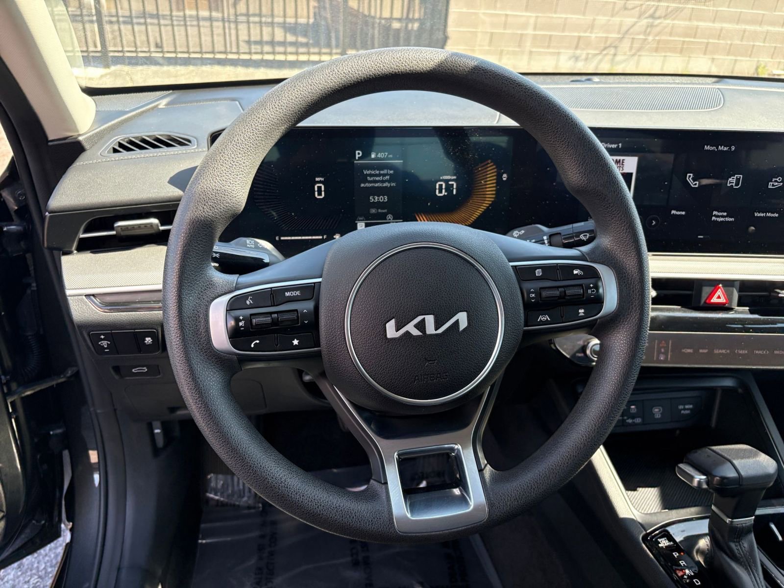 Thumbnail: 2025 Kia K5 - 29