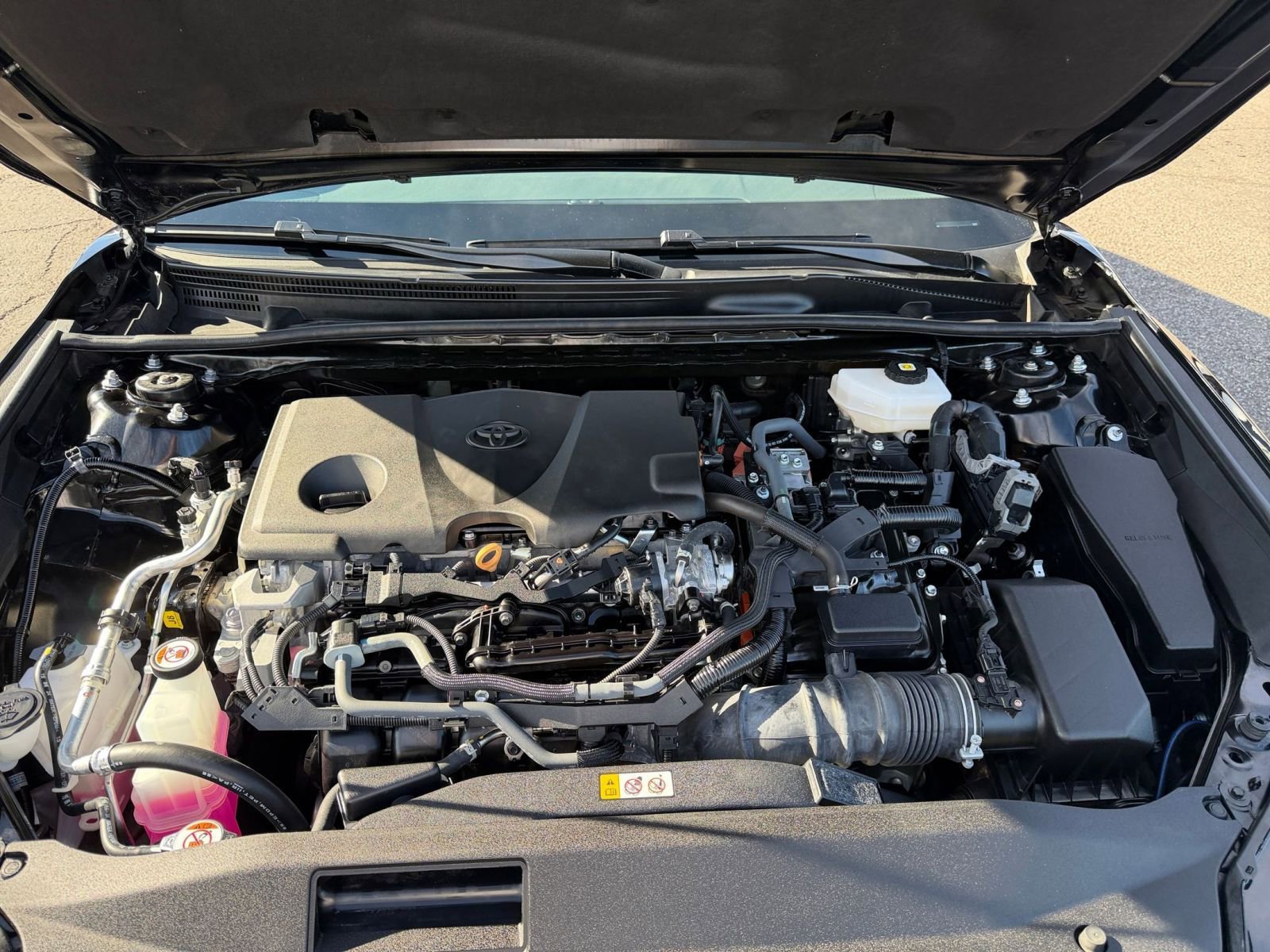 Thumbnail: 2025 Toyota Camry - 30