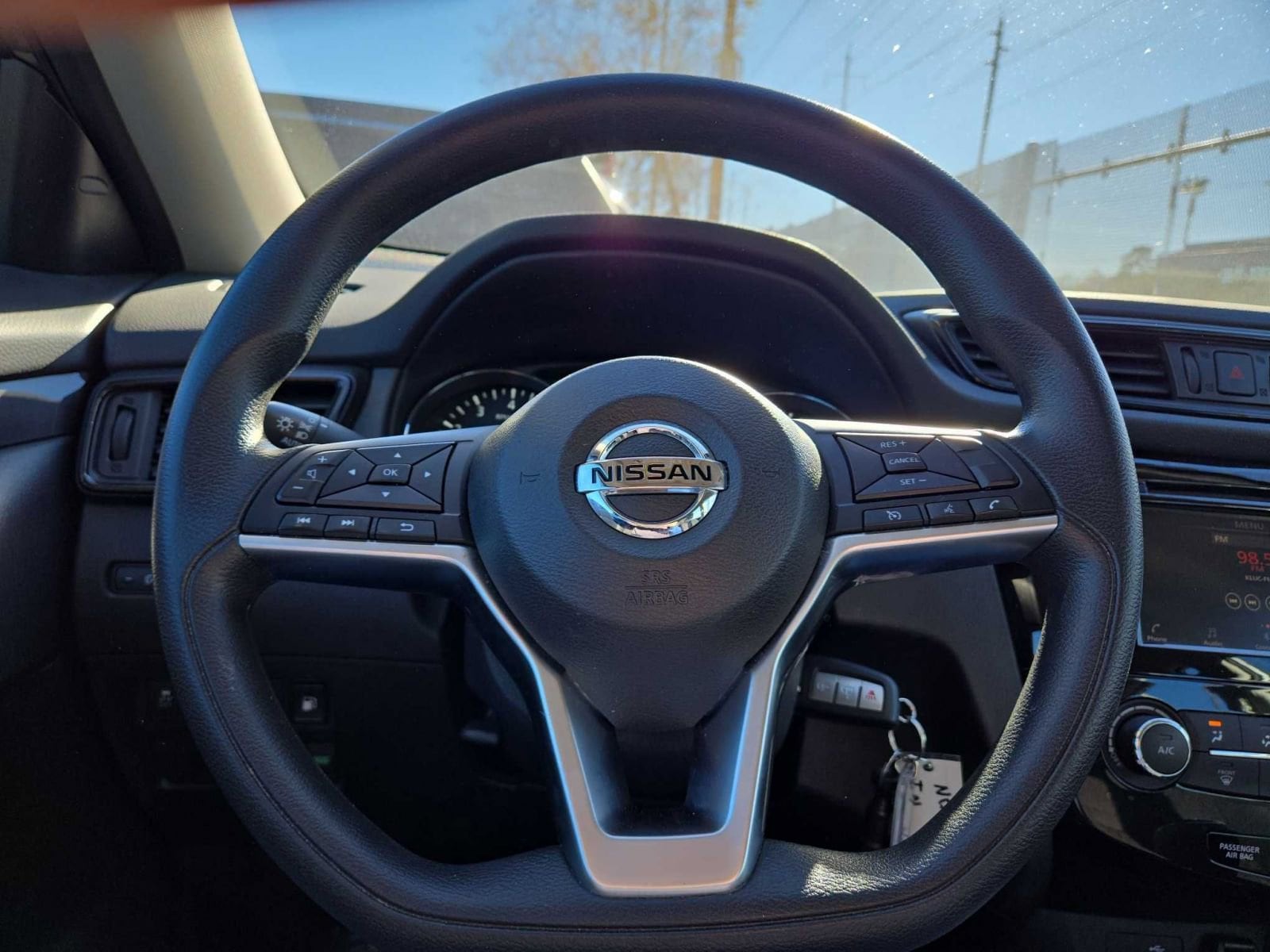Thumbnail: 2020 Nissan Rogue - 25