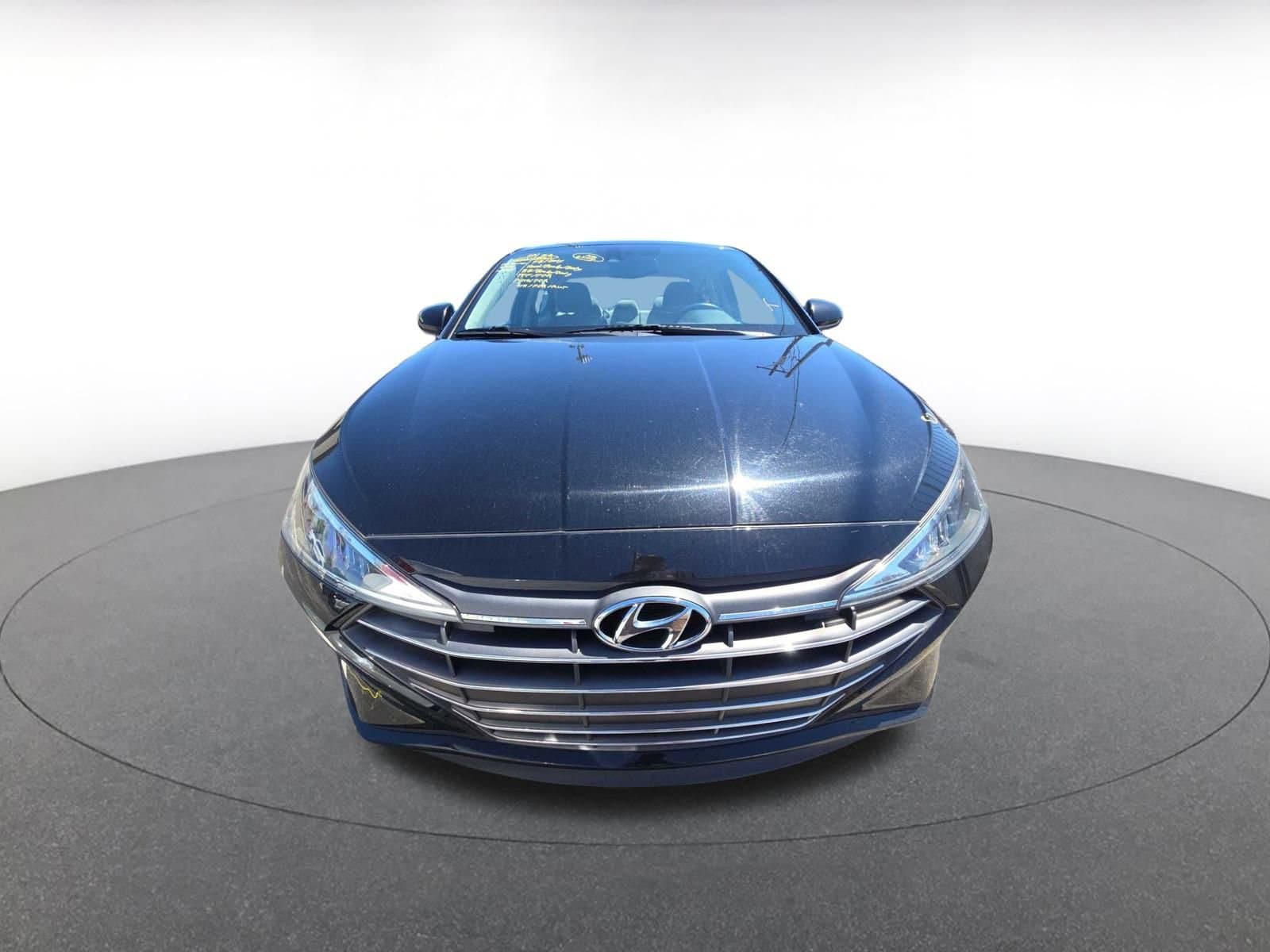 Thumbnail: 2020 Hyundai Elantra - 2