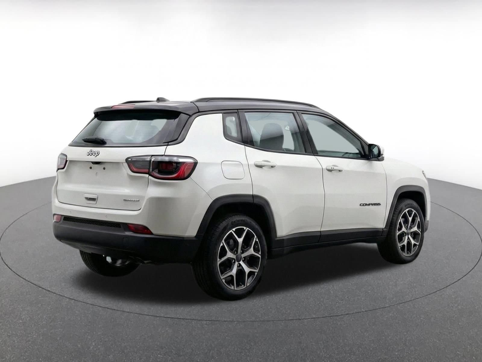 Thumbnail: 2025 Jeep Compass - 11