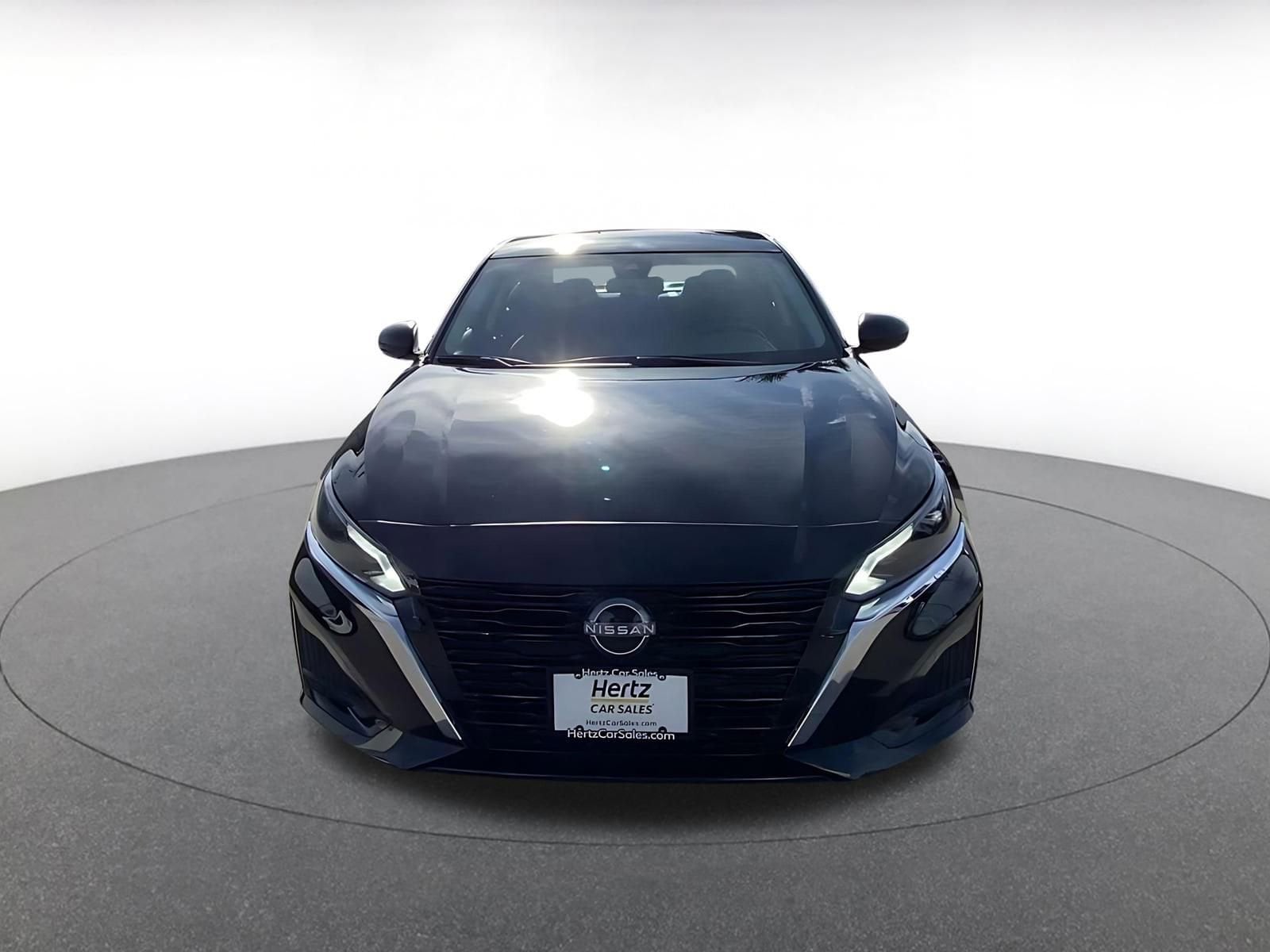 Thumbnail: 2025 Nissan Altima - 4