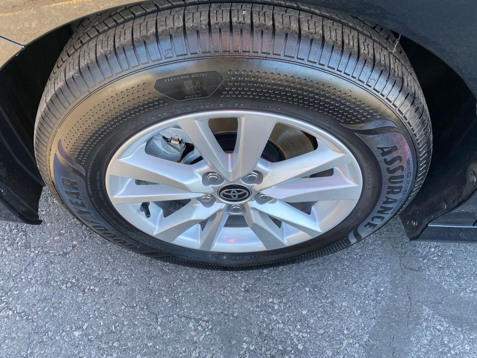 Thumbnail: 2025 Toyota Camry - 30