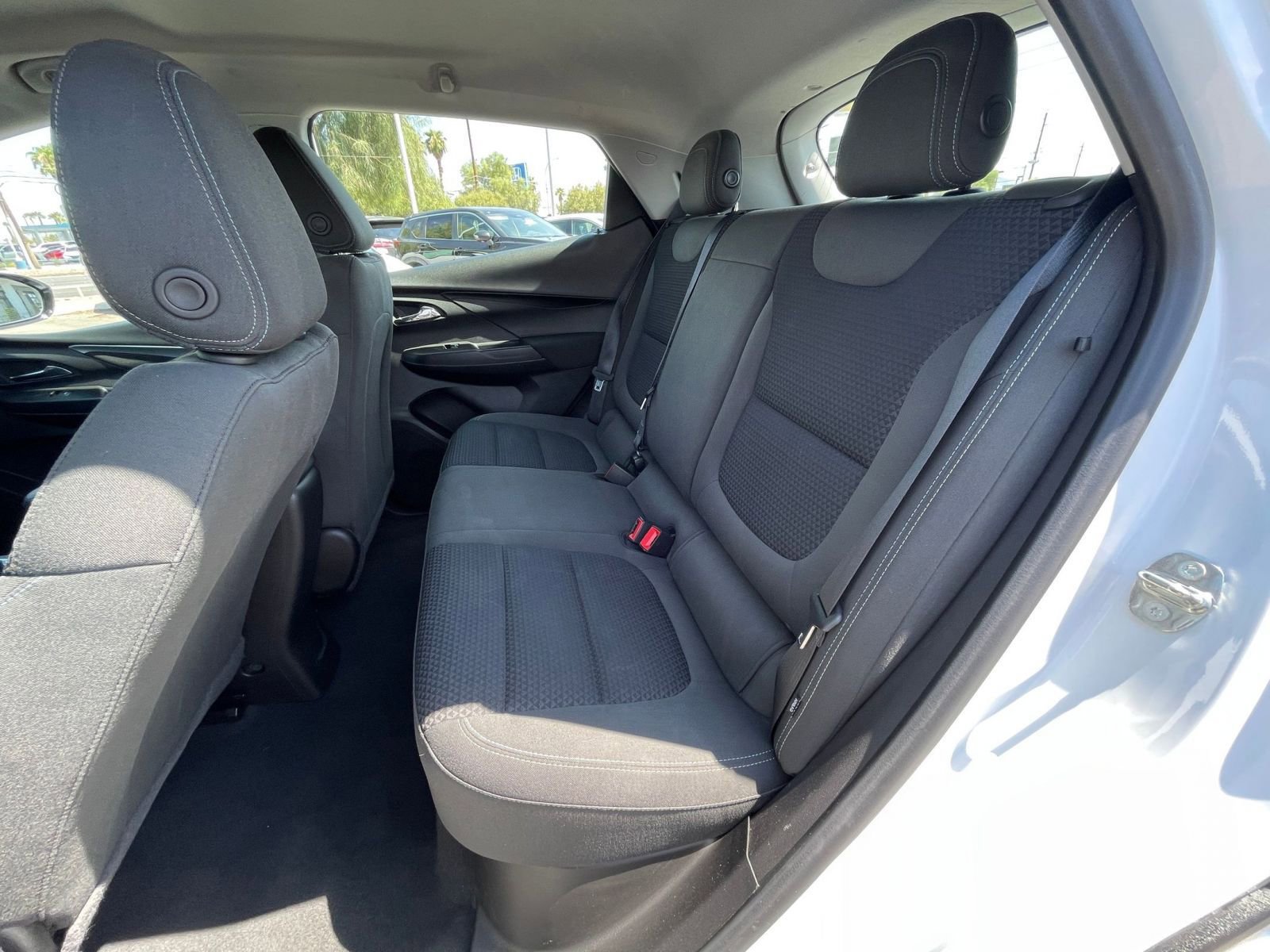 Thumbnail: 2023 Chevrolet Bolt EV - 29