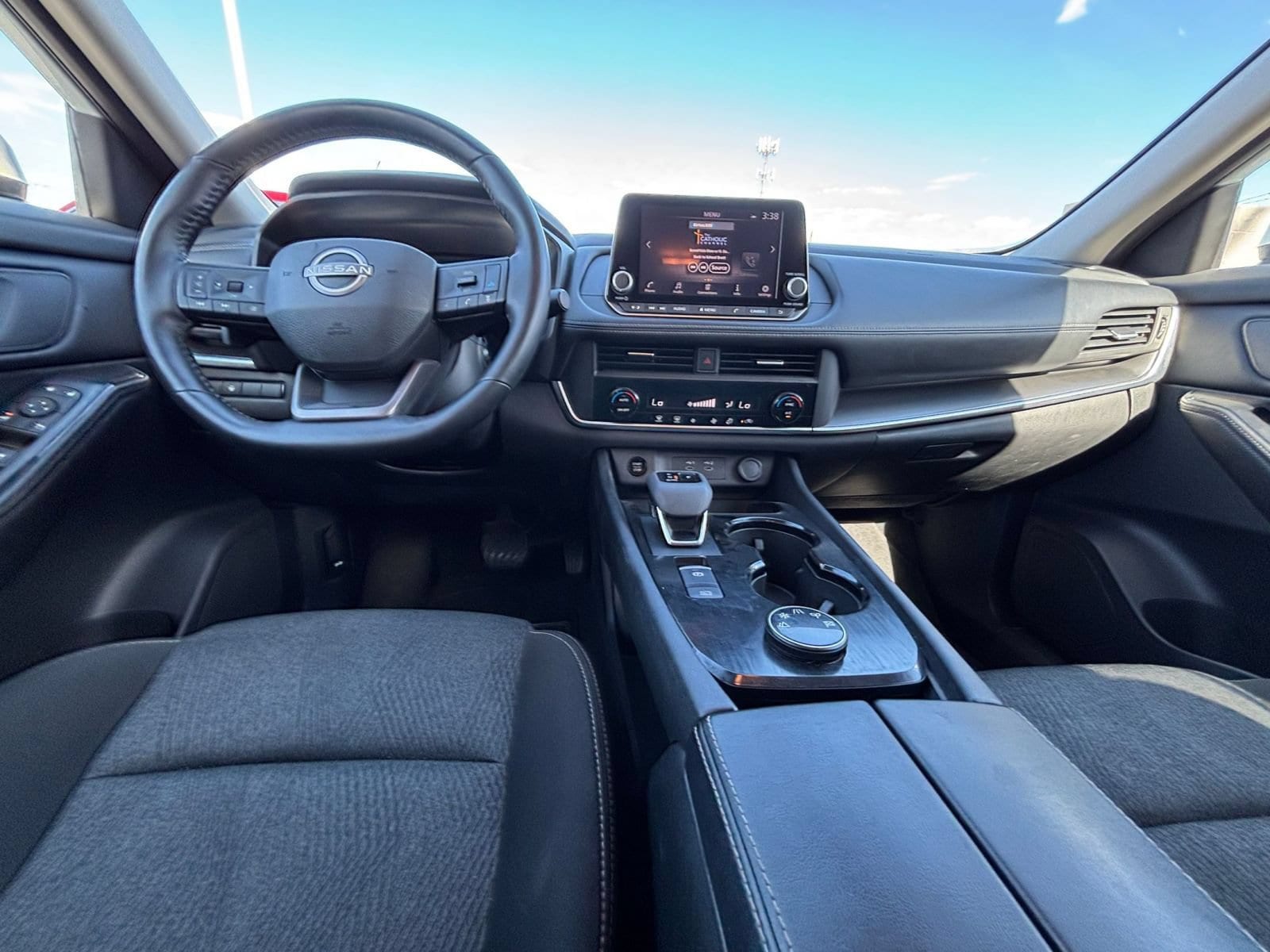 Thumbnail: 2025 Nissan Rogue - 34