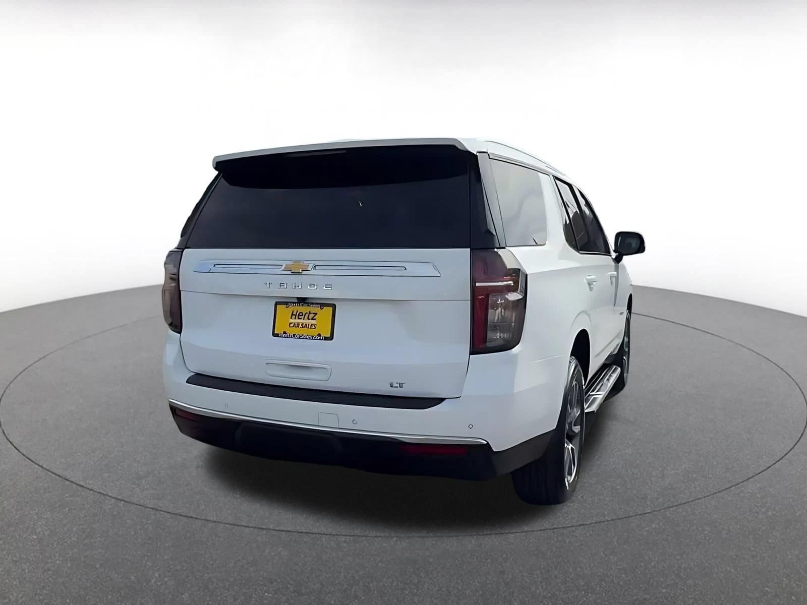 Thumbnail: 2023 Chevrolet Tahoe - 14