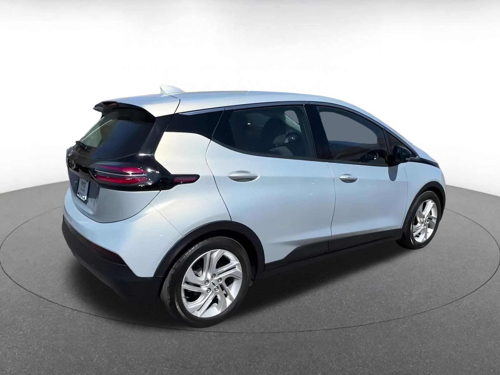 Thumbnail: 2023 Chevrolet Bolt EV - 14