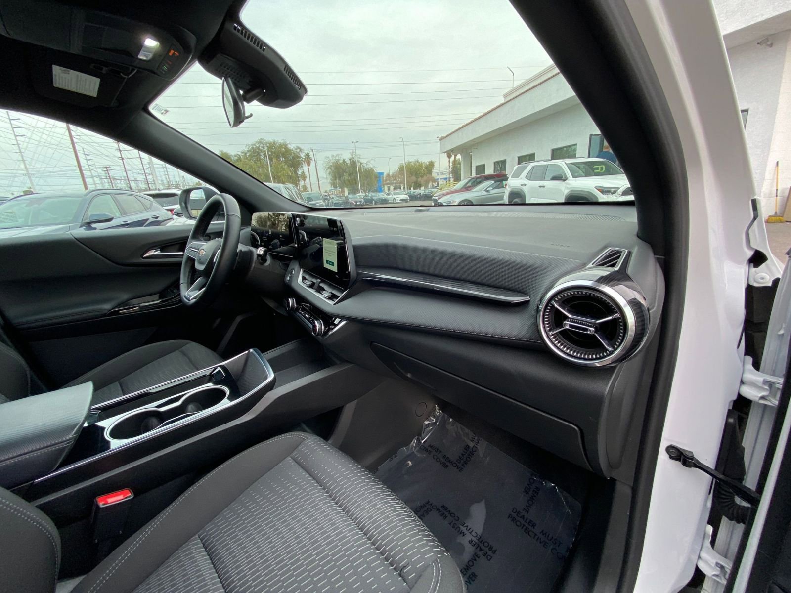 Thumbnail: 2025 Chevrolet Equinox - 35