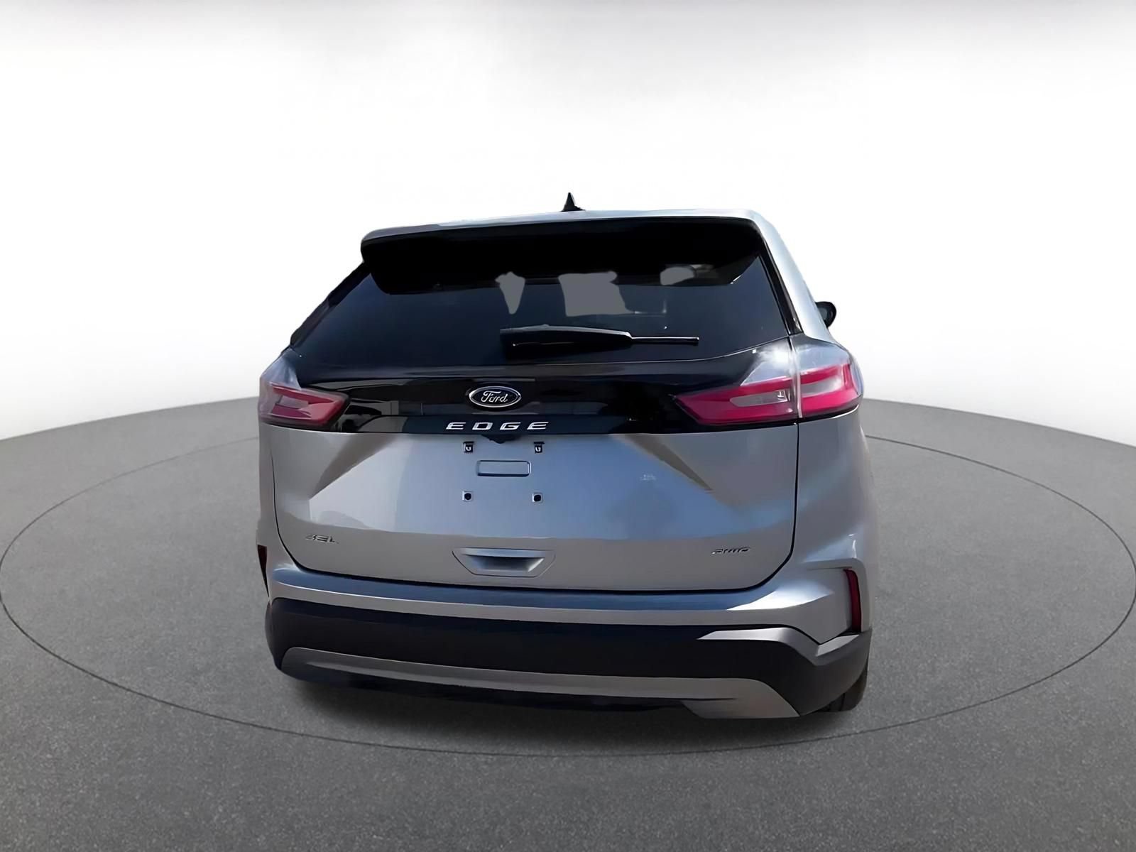 Thumbnail: 2023 Ford Edge - 14
