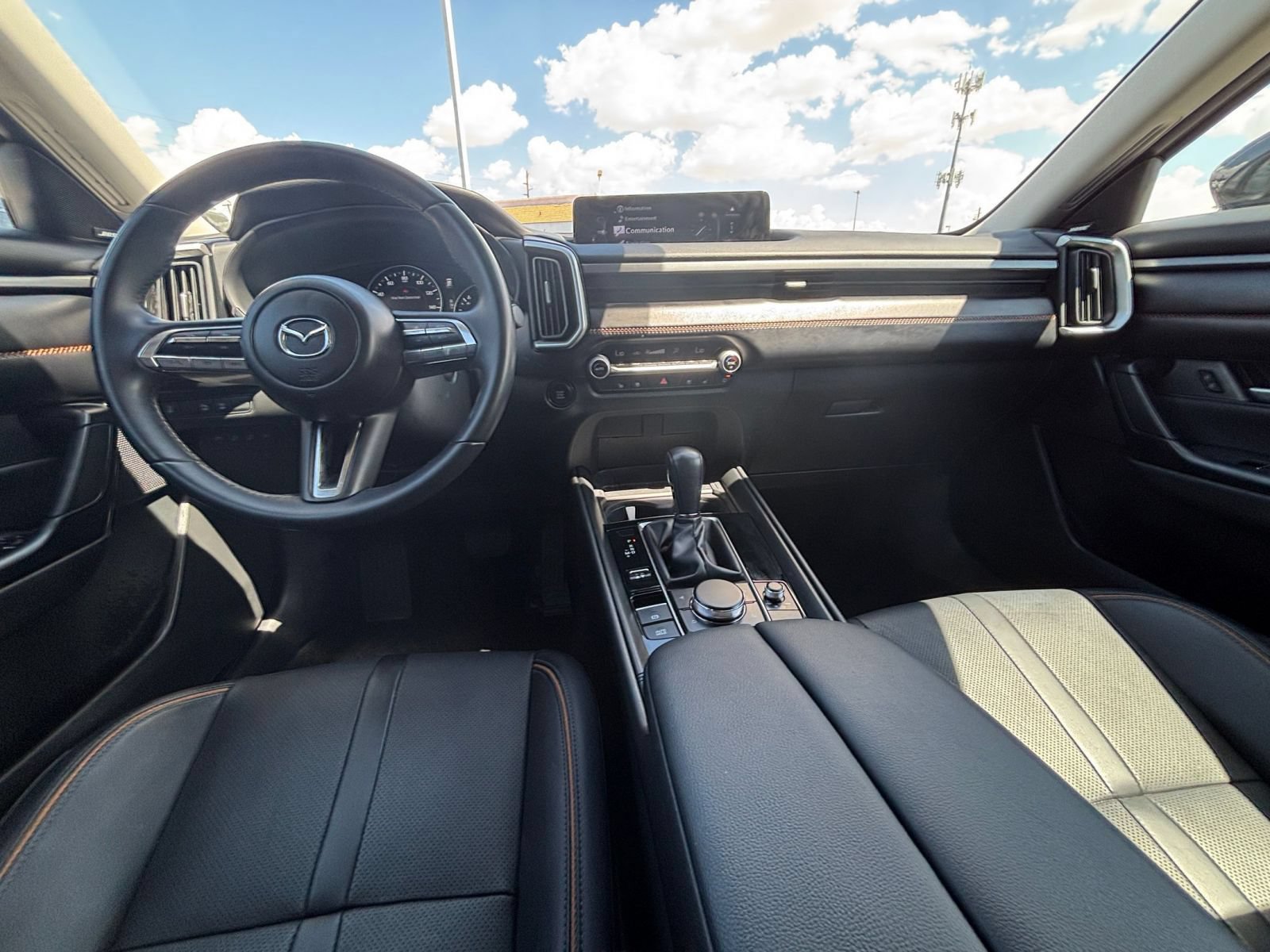 Thumbnail: 2026 Mazda CX-50 - 34