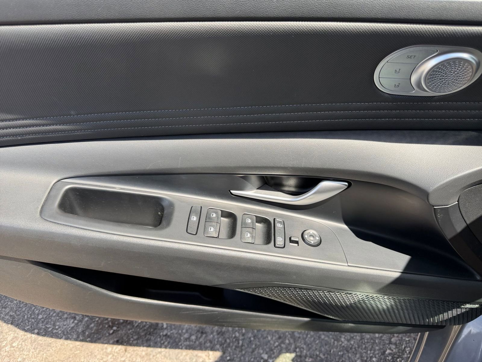 Thumbnail: 2025 Hyundai Elantra - 18