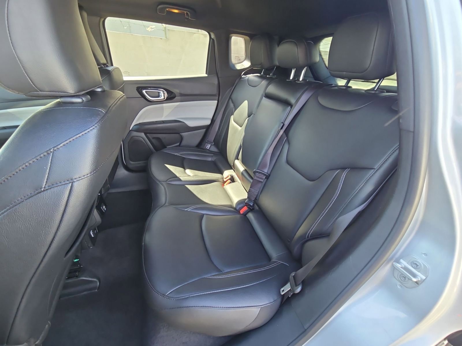 Thumbnail: 2025 Jeep Compass - 27