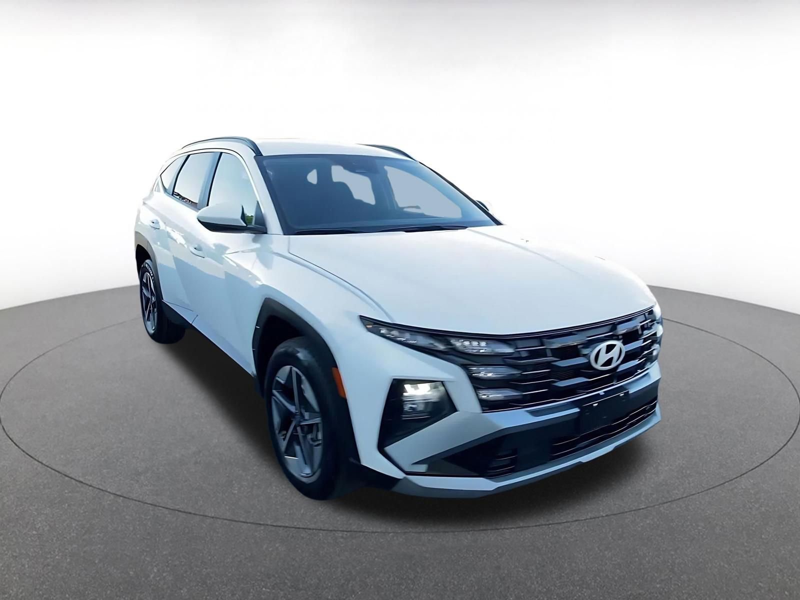 Thumbnail: 2025 Hyundai Tucson - 3