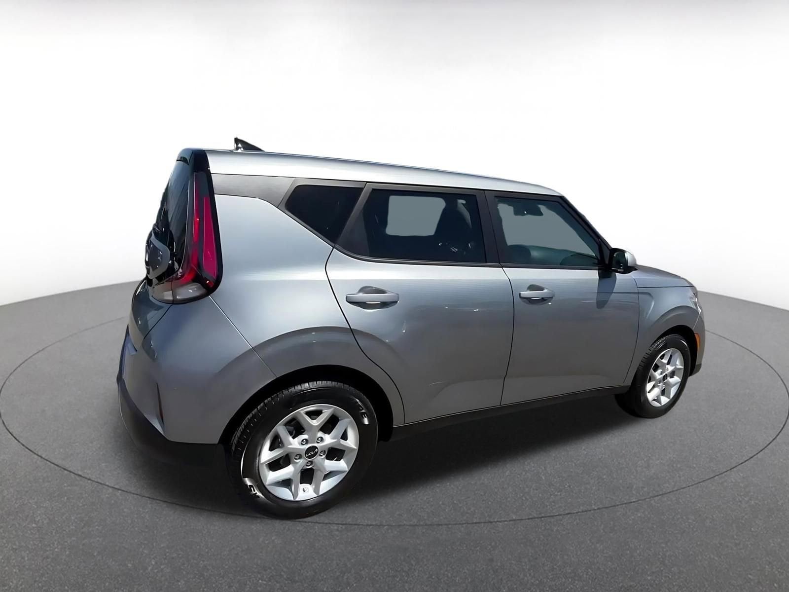 Thumbnail: 2025 Kia Soul - 15