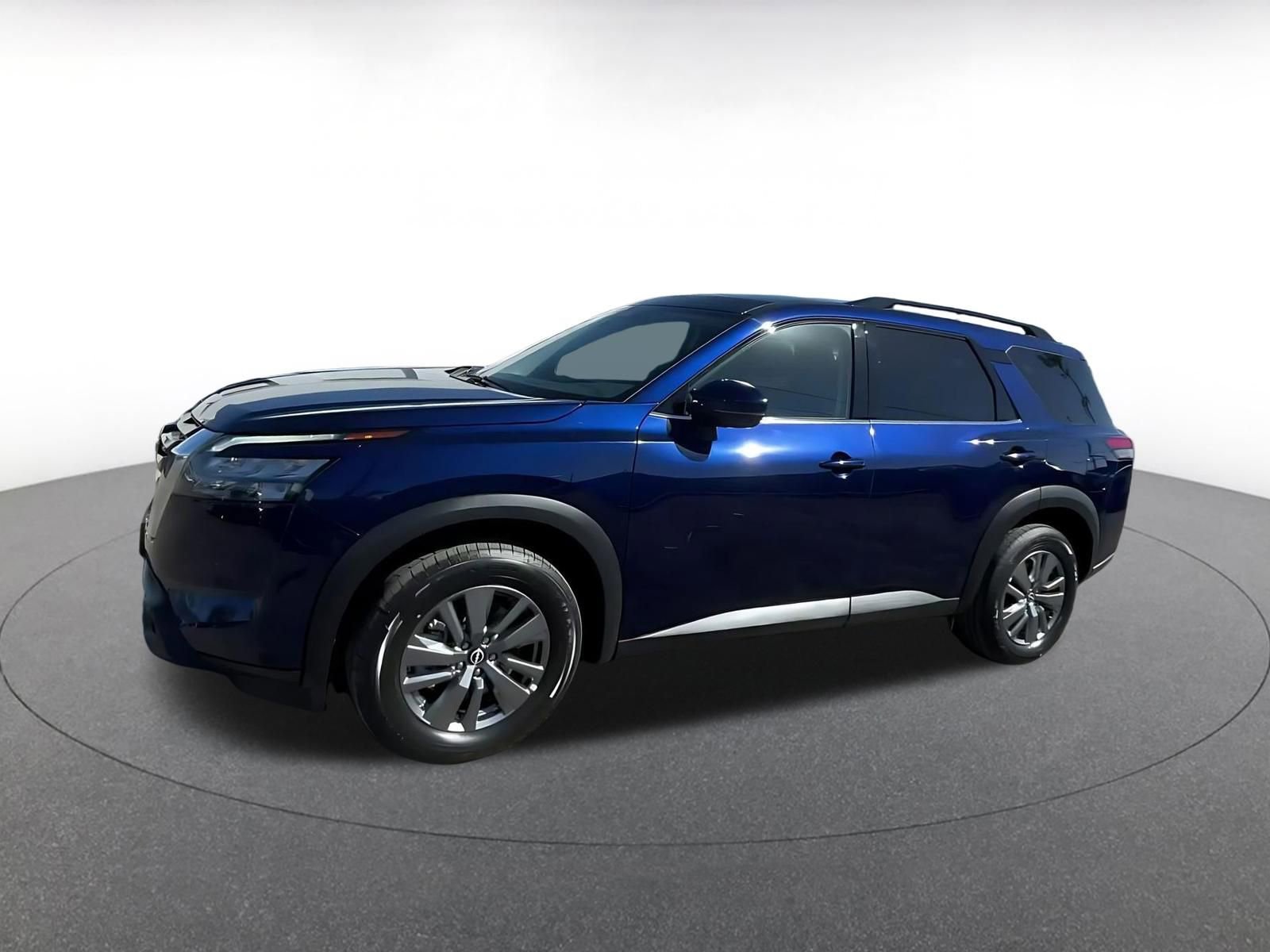 Thumbnail: 2025 Nissan Pathfinder - 8
